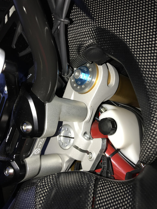 0A344B75-7971-4C3C-A50E-27024B4B22DE