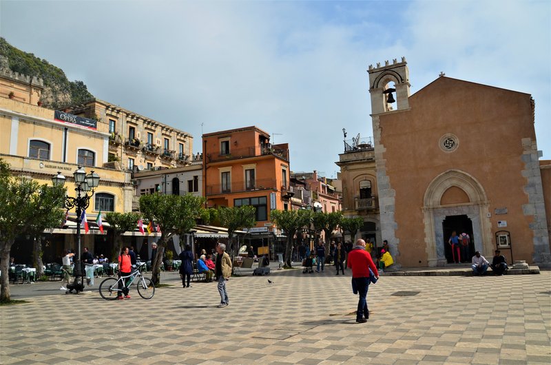 TAORMINA-23-4-2019 - Italia y sus pueblos-2018/2019/2023 (69)