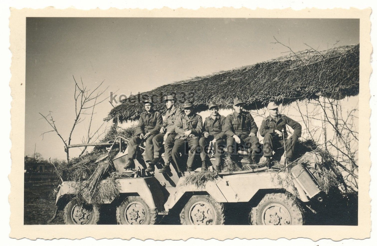 Panzerspähwagen 8 Rad Panzer SdKfz Soldaten DAK 