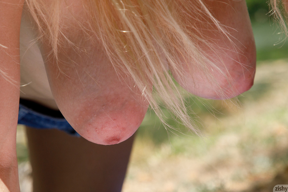 full_058_1342120655386859