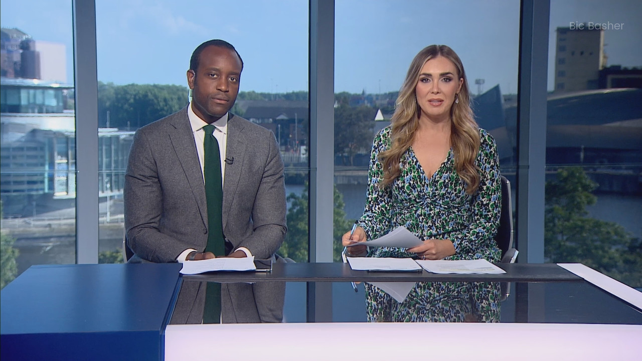 06.06 - 18.00.01 - ITV News Granada Reports..ts_snapshot_02.30.924