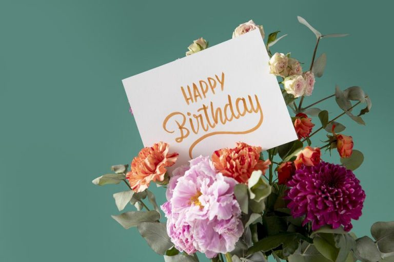 c'est l'anniversaire de qui aujourd'hui ???