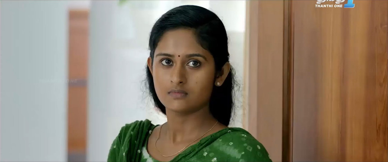 Mera Naam Shaji 2019 WebRip [Tamil] 480p, 720p ESub Screenshot