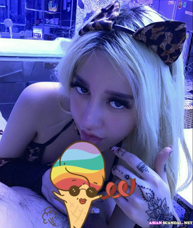 Vanky - Chica asiática vietnamita