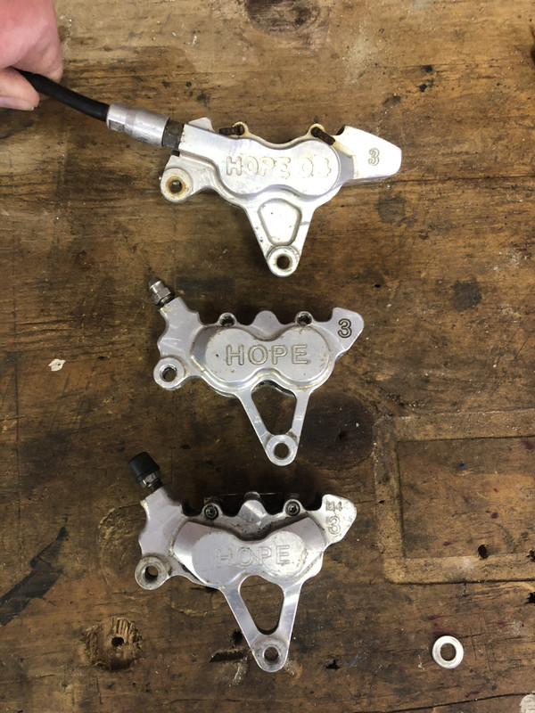 E763BD74-6191-485A-8EEC-EA19D4E40843