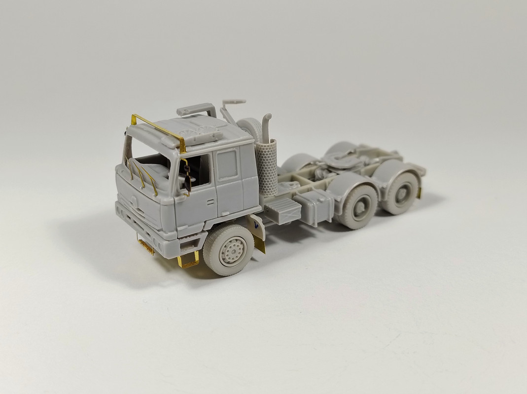 T815 230N35 6x6 NT MM 10230 (15)