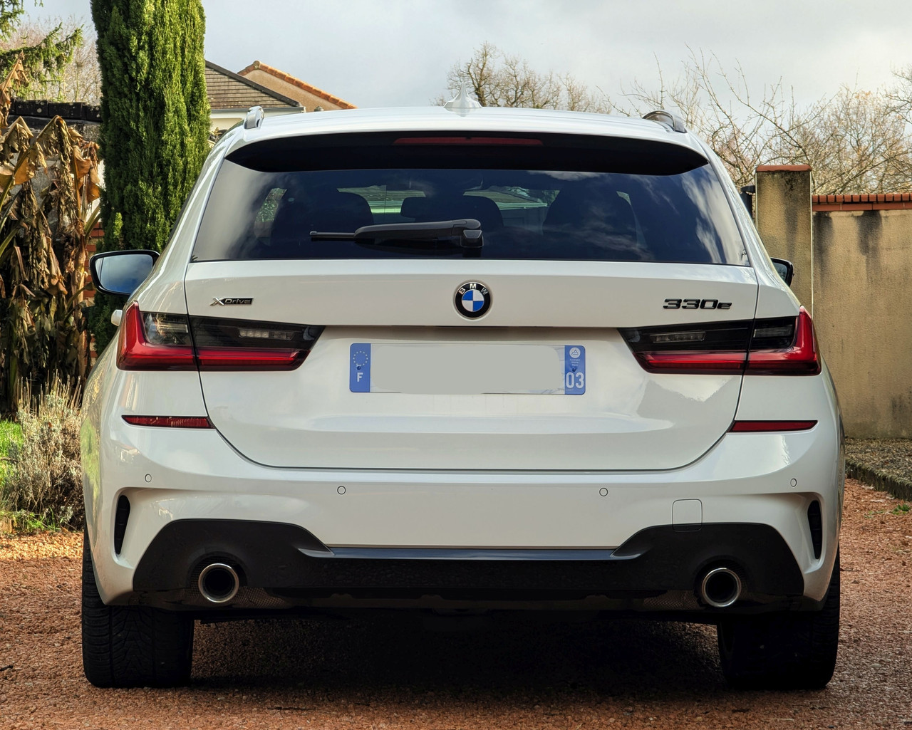 PXL 20251130 123504229