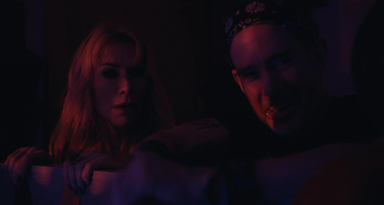 Ten-Minutes-To-Midnight-2020-1080p-Blu-R