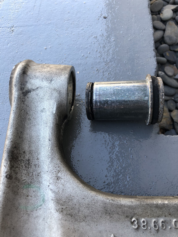 F6F557BE-0F22-4312-ACCC-EB2D76123156