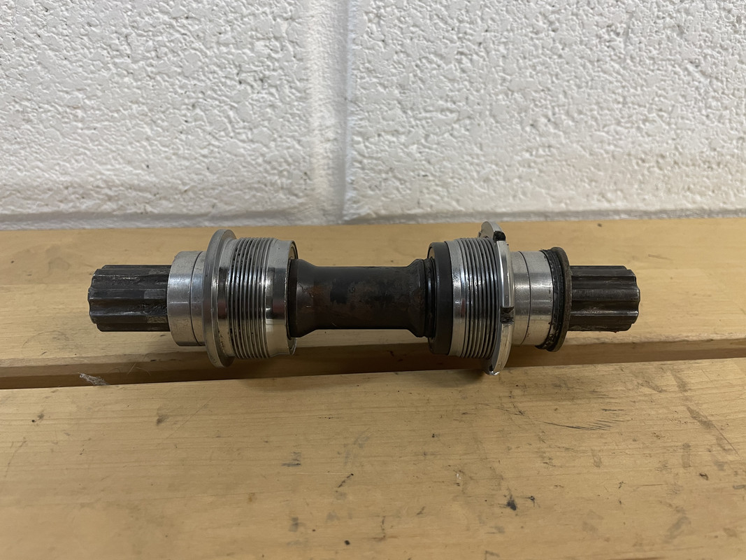 4DE256B6-0114-4C22-8B92-74A5748376BA