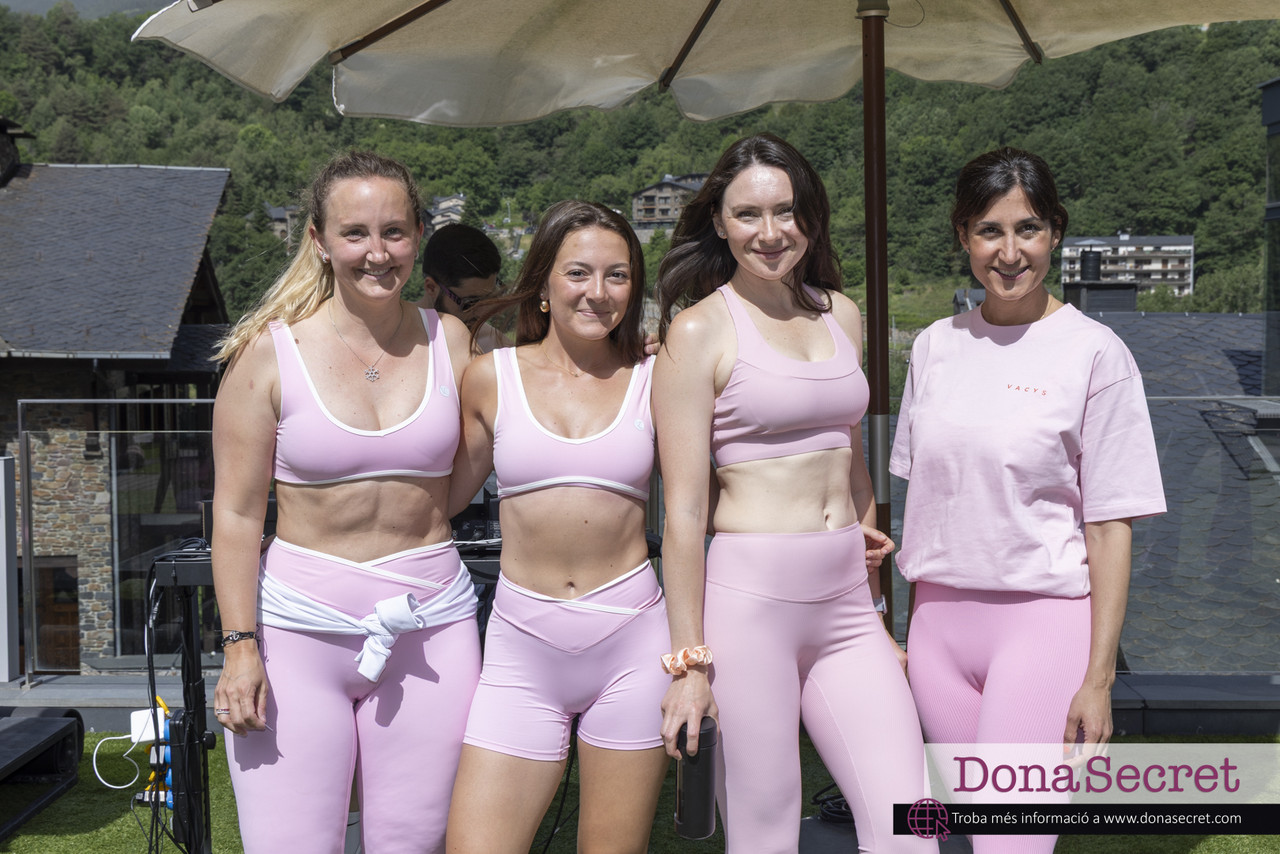 54598645390 76ebcb3558 Pink Experience Vacys Collection