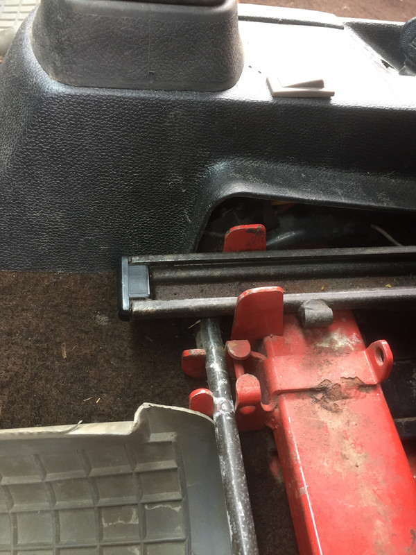 C4A3EC34-BA33-4B1A-9DBE-326BD6C9F286