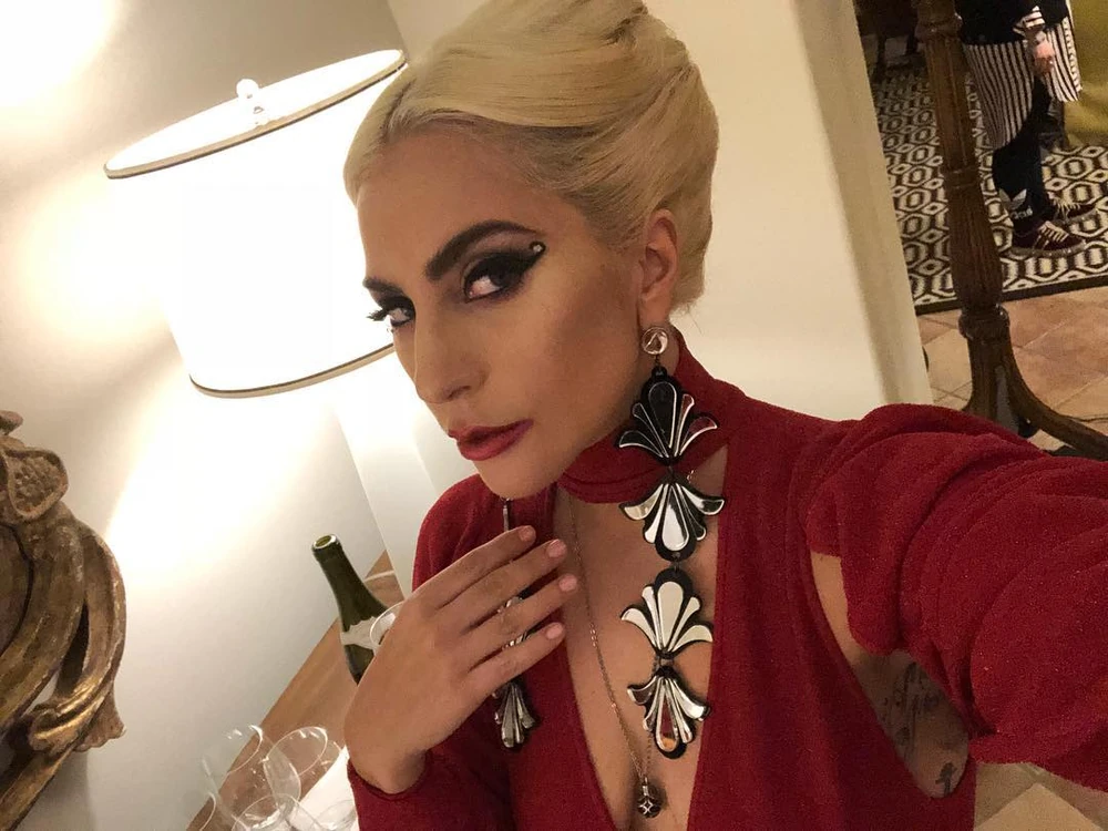 12-15-17-Instagram-004.webp