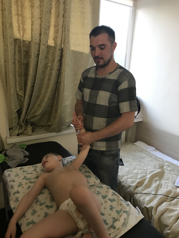 1616376F-F283-4A52-B22E-1717B24375C7