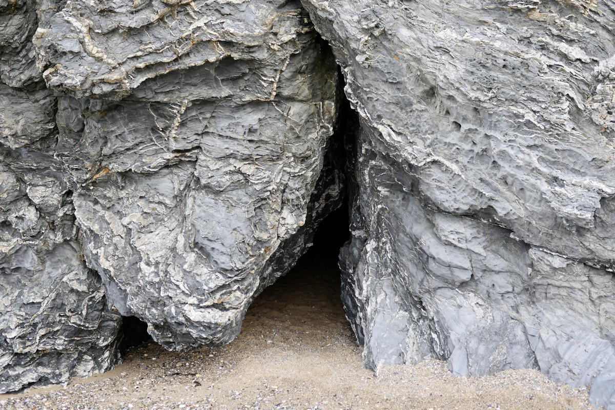 A3495AAE-7356-414C-B54A-B046D4E37EBC