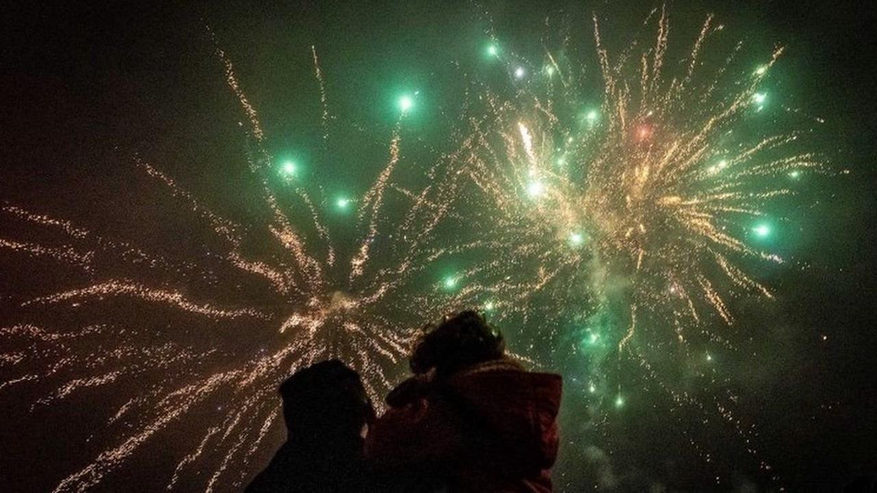 Europa reporta muertos y heridos por fuegos artificiales durante Año Nuevo