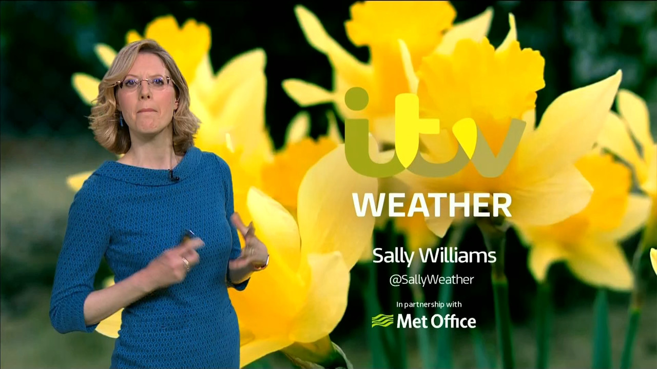 ITV News London_20220223_18001825.ts_snapshot_25.43.398