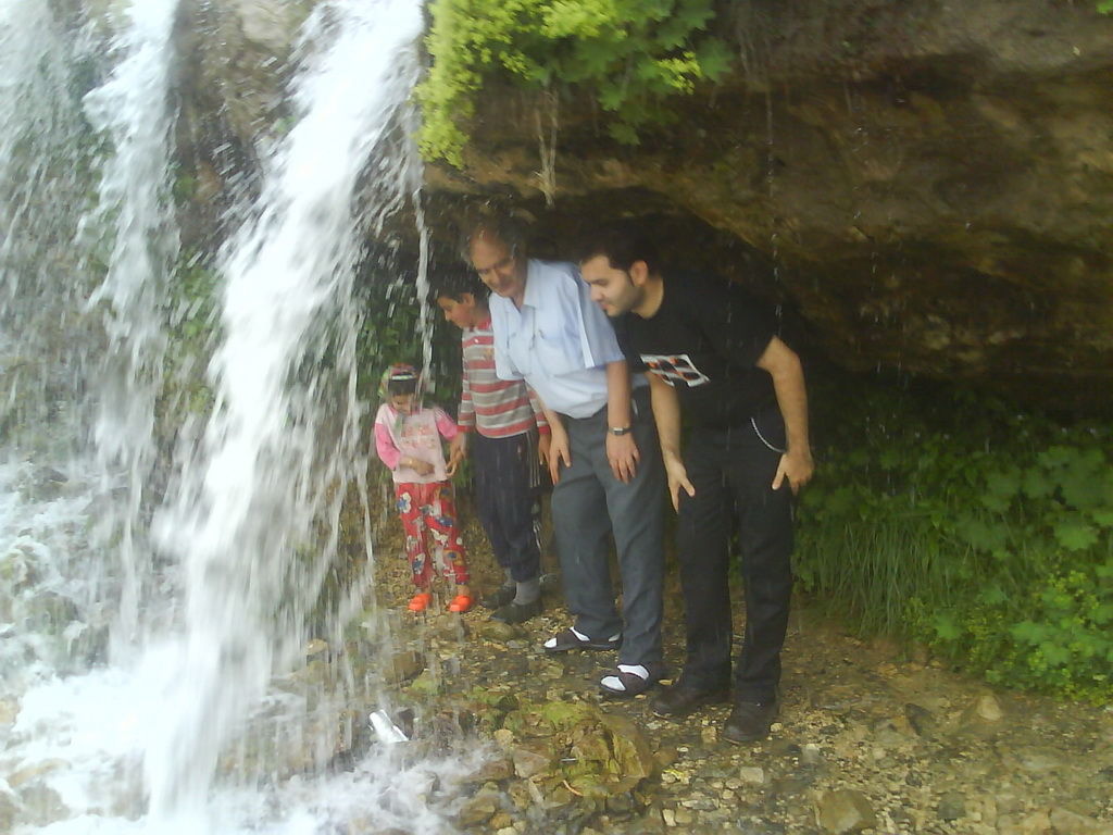 volghanhosseini (1031)