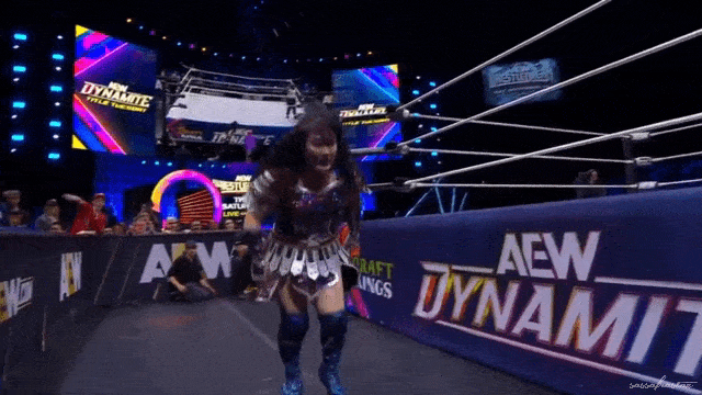 aew_20241008_mone_v_sakura2