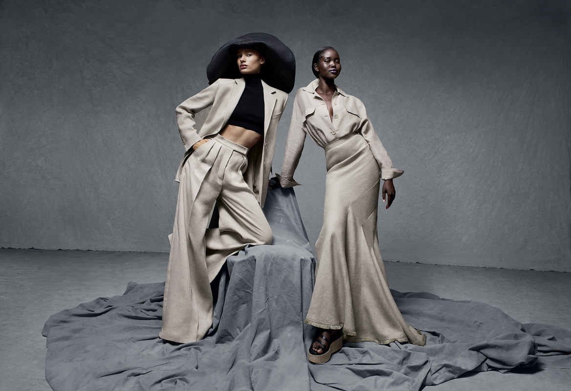 Max Mara, la campagna SS23 dal sapore rétro Max Mara, la campagna SS23 dal sapore rétro