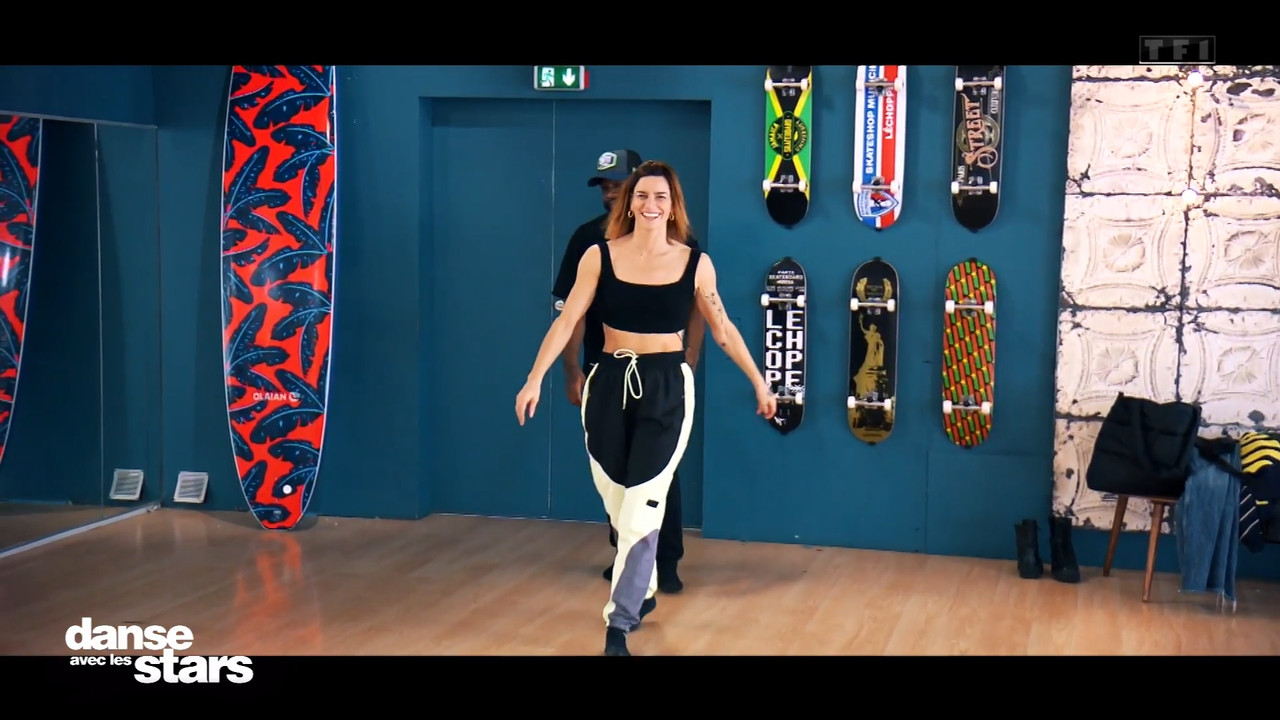 2021-11-12_21_05_TF1_Danse-avec-les-stars.mp4_snapshot_01.26.09.060