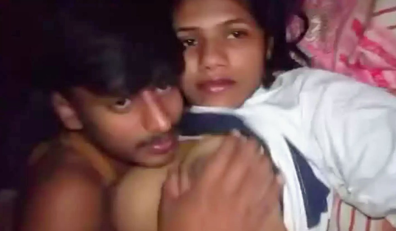 Big cousin sister hard pussy fucking video