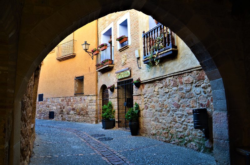 ALQUEZAR-19-4-2017-HUESCA - Los pueblos más bonitos de España-2010/2023 (17)