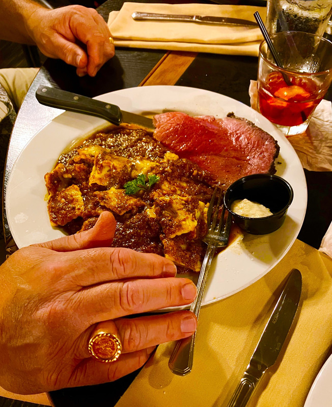 F321F750-D8A6-428B-B133-C77AF28FA13D