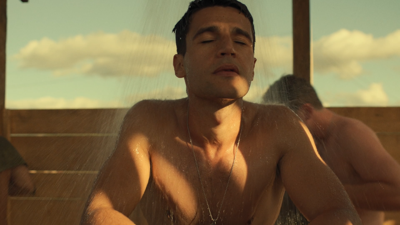 Catch-22.1x01.Episodio.1.ITA.ENG.1080p.AMZN.WEB-DLMux.H.264-Morp