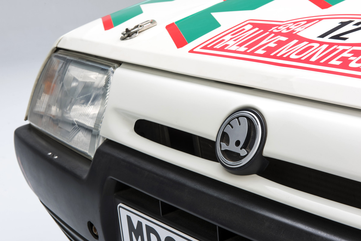 versiones-motorsport-del-koda-favorit-1989-todos-diferentes-y-aun-asi-familiares(4)