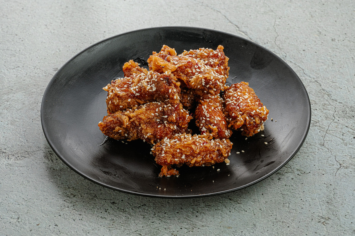 Крылышки в кисло-сладком соусе 32 шт