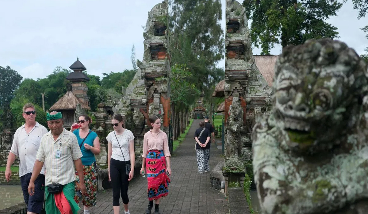 Tantangan dan Upaya Konservasi di Bali