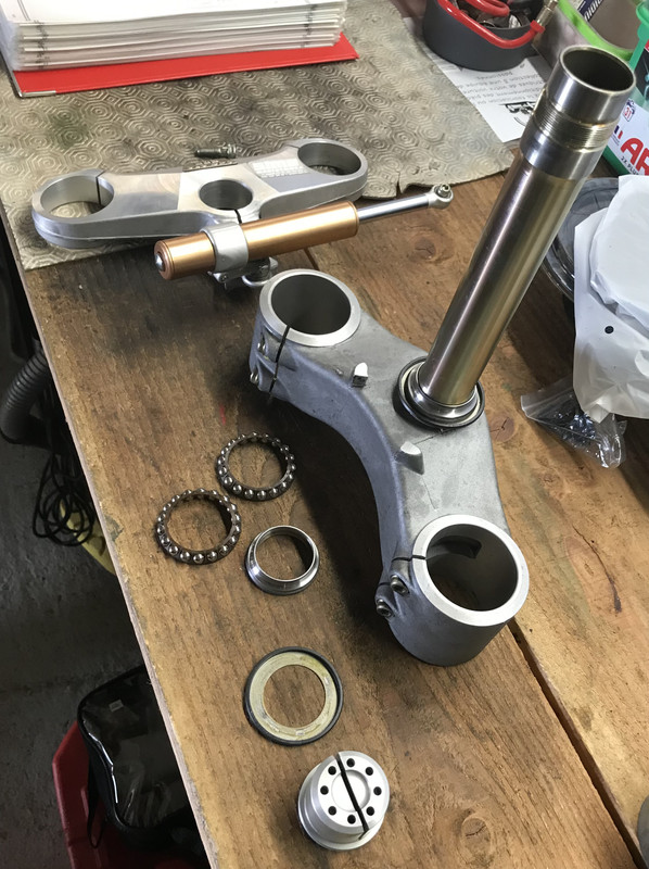 E5FCA59D-A6ED-4576-8BDF-A340BB17E702