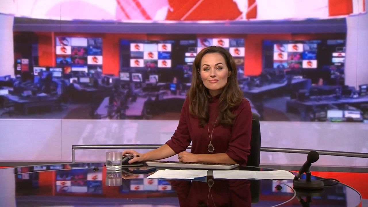 10.29 - 06.00.00 - BBC World News. News. Reporting on the day's inter....ts_snapshot_00.02.53_[2021.