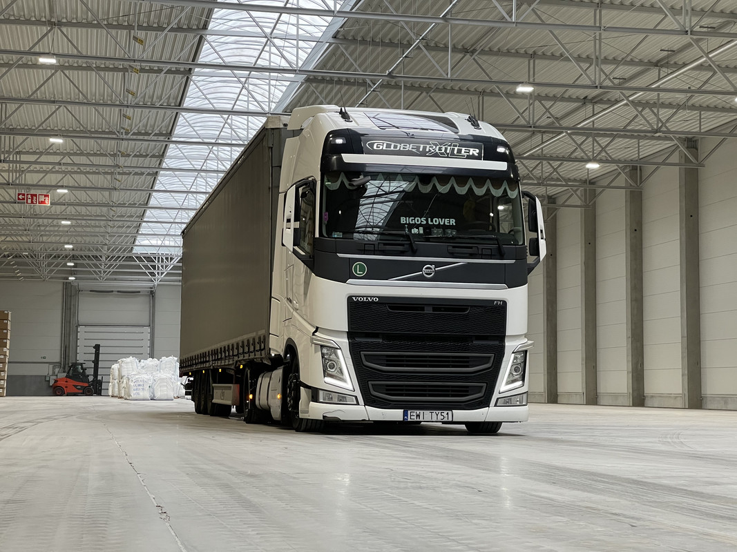 8A72D683-F916-4567-972E-E28F78CBA877