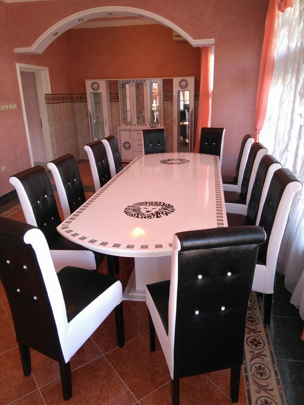 4D605CE6-5677-4616-960E-85452A74B384