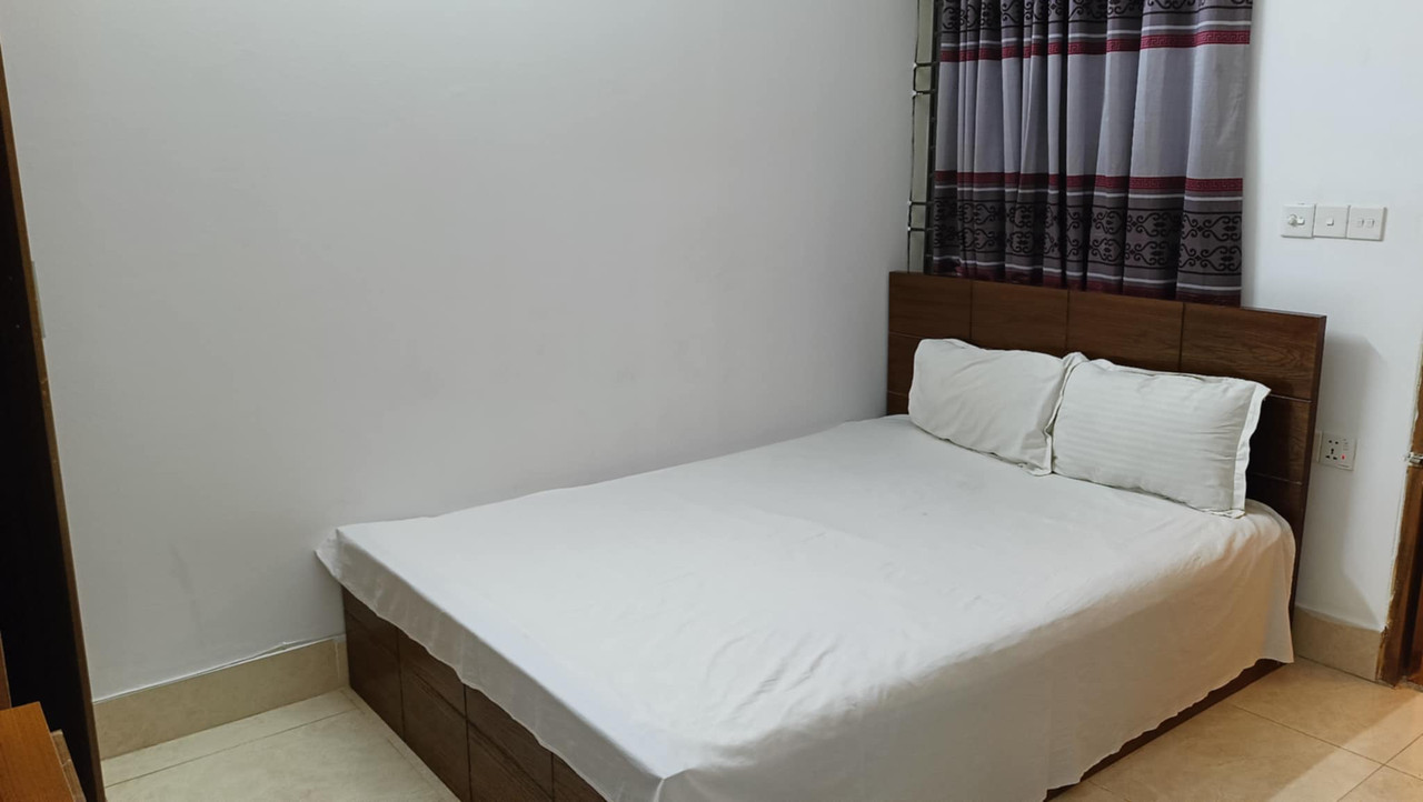 Couple Non-AC Room
