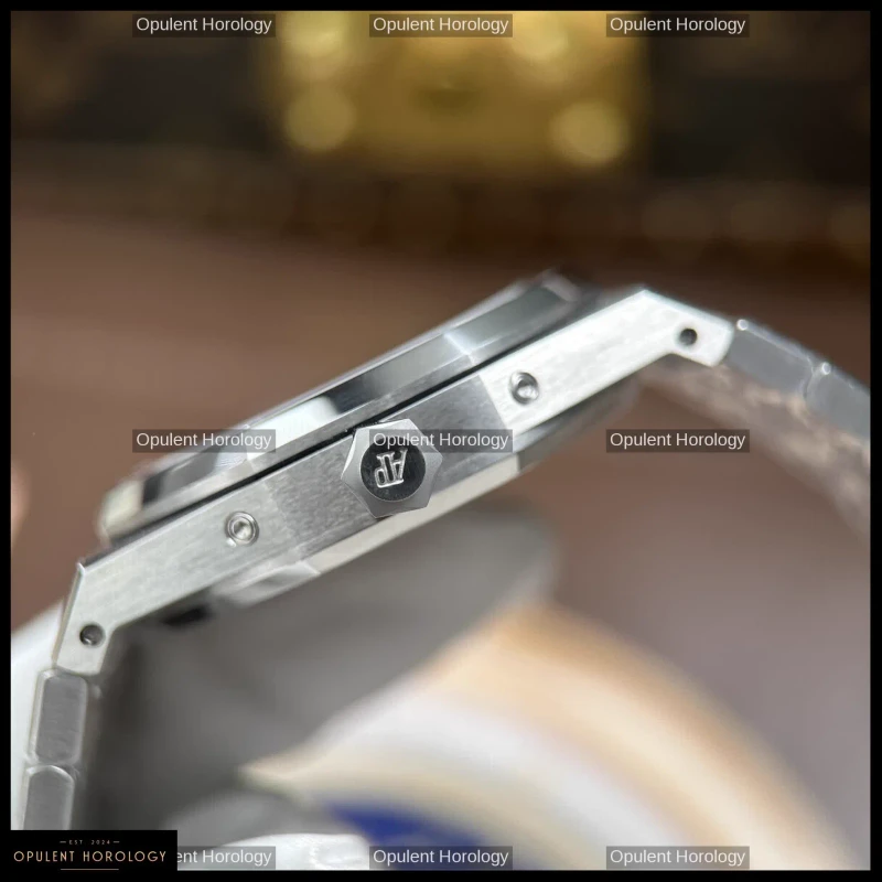 Audemars Piguet Royal Oak Perpetual Calendar 26574TI 41mm Automatic Swiss Movement