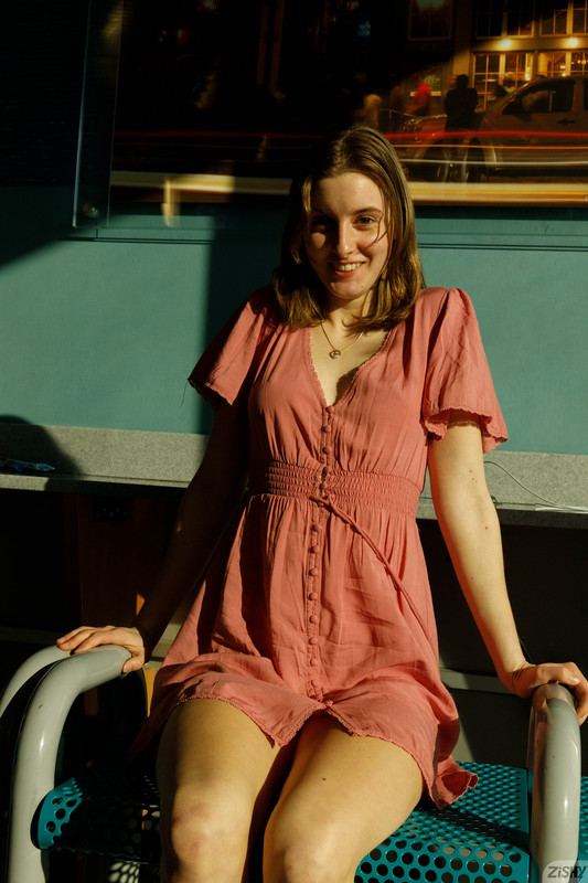 full_049_19771307040901