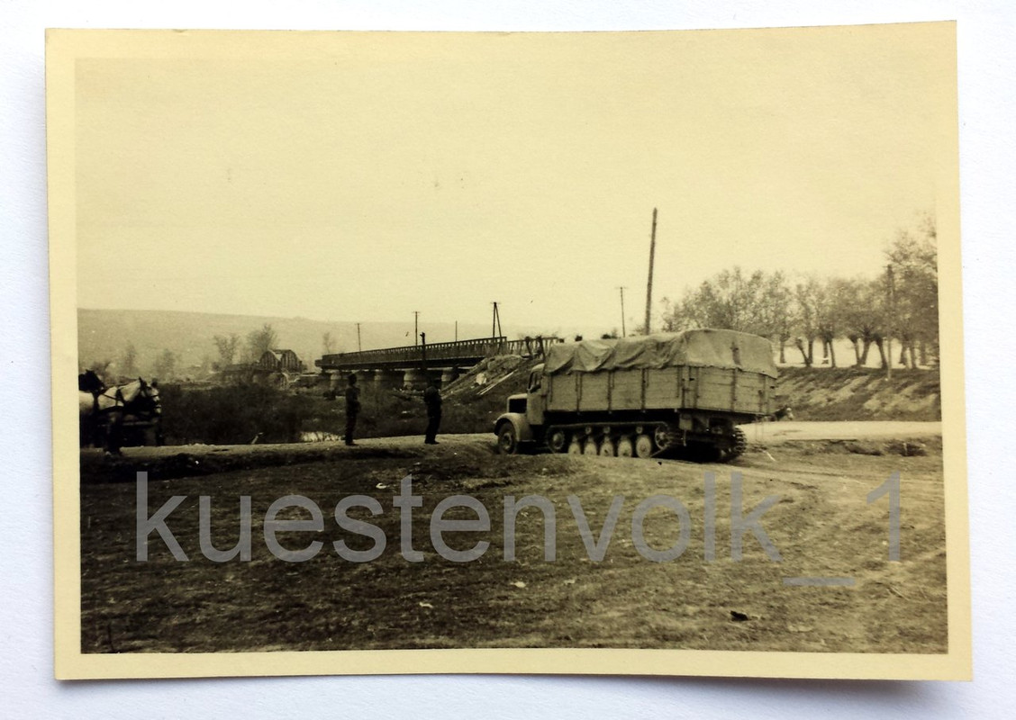 Maultier SdKfz Mercedes dnesterbrücke 1944 Ukrai