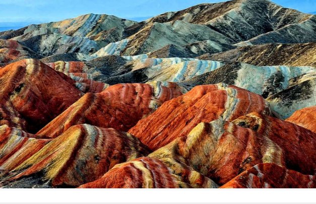 montagnes-couleur.jpg
