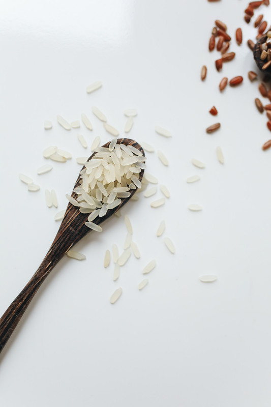 Tips caseros: sácale provecho al agua donde remojas tu arroz