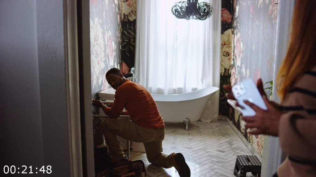 [Kép: Tempted-By-Love-A-Terry-Mc-Millan-Presen...64-AAC.png]