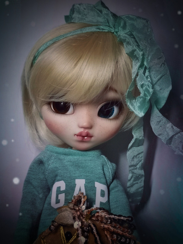 SNOW-20221129-230404-708