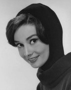 Audrey-Hepburn-me99