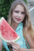 Marvel-Charm-Hanna-Watermelon-017