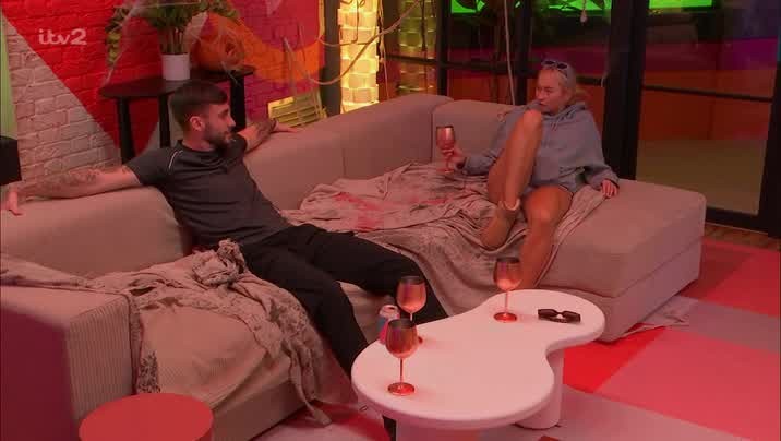 [Image: 9o3jmxi3lw6w.jpg]