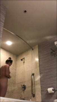 [Image: Voyeur56405104131.jpg]