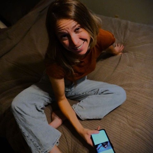 Leah vs. Brick - Jeans (2026)