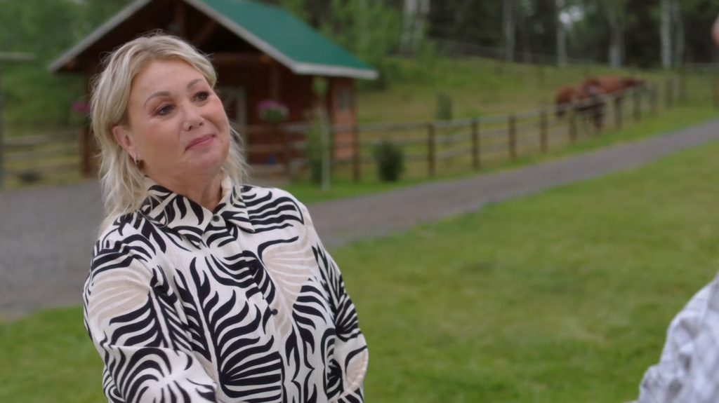 [Image: r2nvkcqzw820.png]